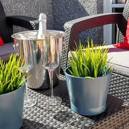 Bright In 65 M² Terrace *