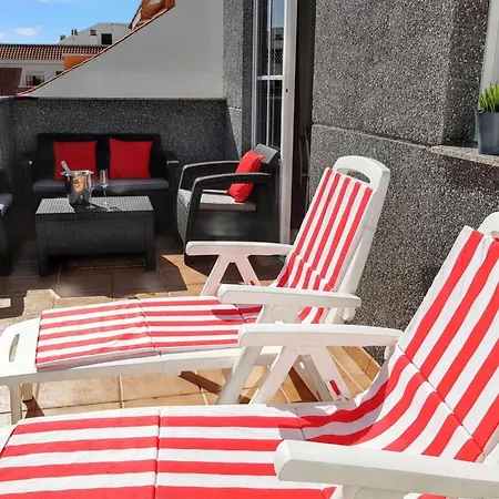 Coastal Terrace Apartment: 2br With Wi-fi Near Puerto De Santiago Apartment *