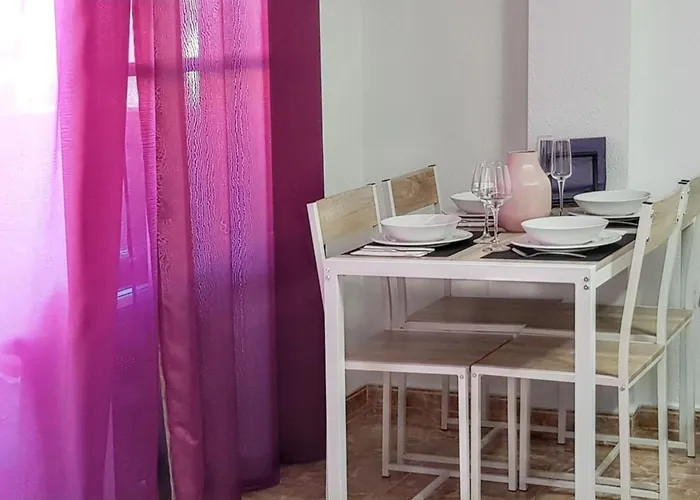 Bright In - 65 M² - Terrace Апартаменты *